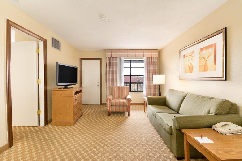 Ramada Huntsville Zimmer foto